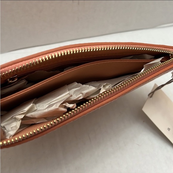 A New Day Half Circle Crocodile Wristlet - Clutch - Picture 6 of 6